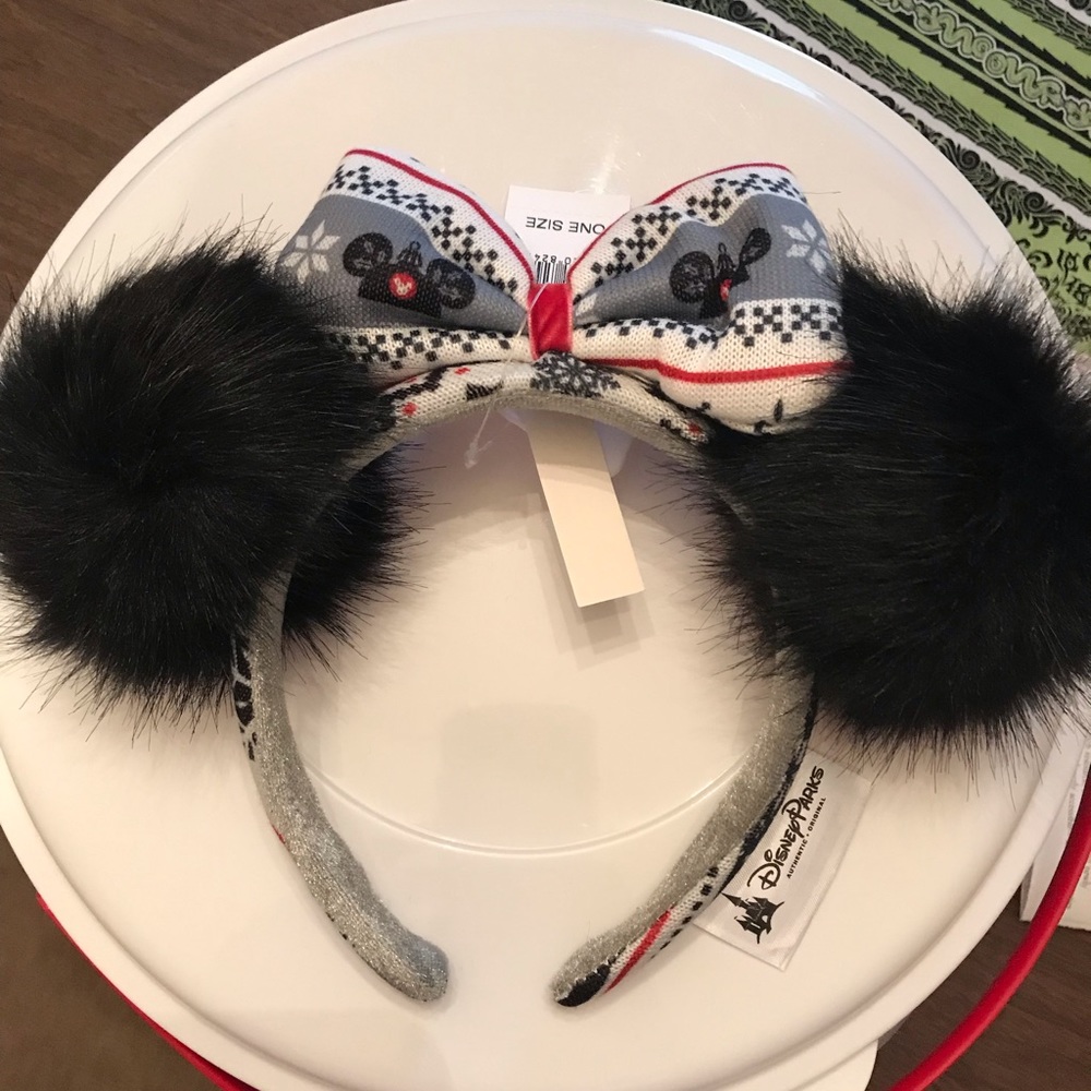 NWT Disney Parks Holiday Ears